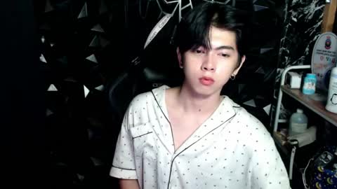 Snapshot of princecalix chatting on 05/23/26, 05:01 princecalix online show from 05/23/26, 05:01