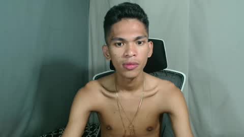 Snapshot of princeofcumxxx chatting on 01/03/25, 06:14 Mel online show from 01/03/25, 06:14