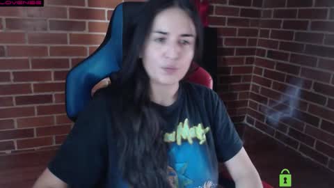 Leia online show from 11/20/25, 04:18