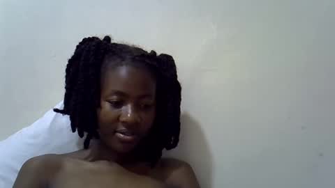 Snapshot of princess_0 chatting on 04/27/26, 07:12 Princess online show from 04/27/26, 07:12