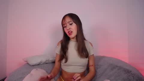 Emily online show from 01/08/26, 04:09