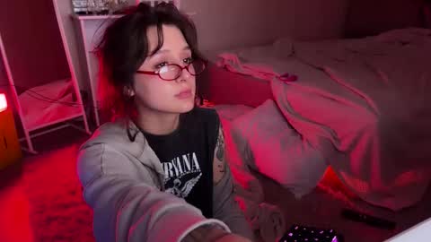 Snapshot of princess_euphoria chatting on 09/13/25, 01:00 Kristina online show from 09/13/25, 01:00