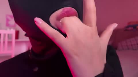 Snapshot of princess_euphoria chatting on 10/12/25, 05:45 Kristina online show from 10/12/25, 05:45