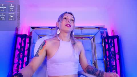 Snapshot of princess_helena_ chatting on 01/11/25, 02:41 princess helena online show from 01/11/25, 02:41