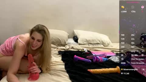 Snapshot of princess_kiki_za chatting on 09/11/25, 07:58 Kiki online show from 09/11/25, 07:58