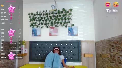 Snapshot of princess_martinez chatting on 10/28/25, 03:36 Princess Martinez online show from 10/28/25, 03:36