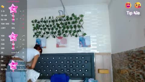 Snapshot of princess_martinez chatting on 11/13/25, 04:39 Princess Martinez online show from 11/13/25, 04:39