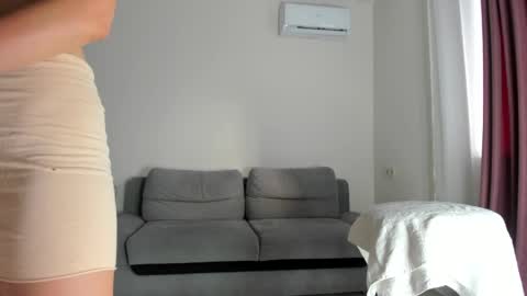 Snapshot of princess_moana chatting on 04/03/26, 04:43 princess_moana online show from 04/03/26, 04:43