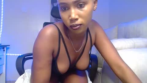 princess_princessa online show from 02/13/25, 10:22