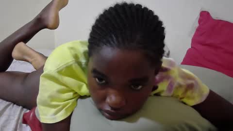 Snapshot of princess_scovia chatting on 03/20/26, 12:10 princess_scovia online show from 03/20/26, 12:10