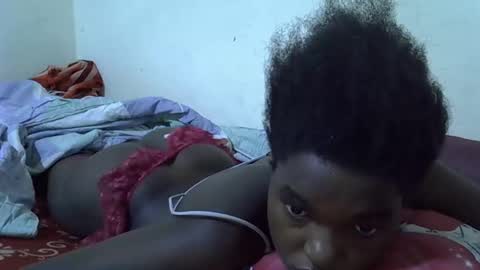 Snapshot of princess_scovia chatting on 04/14/26, 03:34 princess_scovia online show from 04/14/26, 03:34