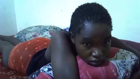Snapshot of princess_scovia chatting on 05/11/26, 03:29 princess_scovia online show from 05/11/26, 03:29
