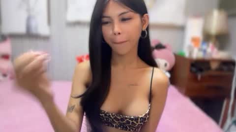 Snapshot of princess_stellaxx chatting on 11/10/25, 07:13 Estela online show from 11/10/25, 07:13