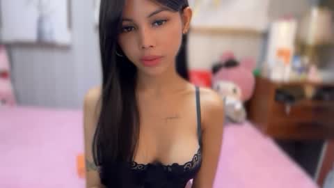 Snapshot of princess_stellaxx chatting on 11/12/25, 07:13 Estela online show from 11/12/25, 07:13