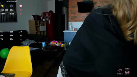 Snapshot of princessaalicc chatting on 02/07/25, 09:26 princessaalicc online show from 02/07/25, 09:26