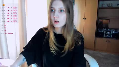 Snapshot of princessaalicc chatting on 10/22/25, 09:20 princessaalicc online show from 10/22/25, 09:20