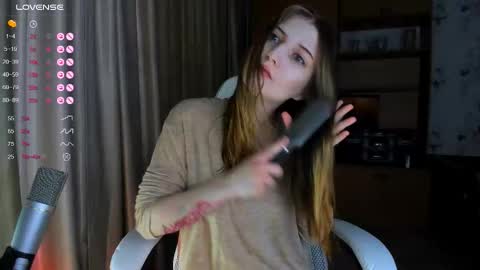 princessaalicc online show from 12/15/25, 12:20