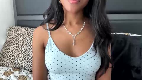 Snapshot of princessaleah chatting on 04/08/26, 06:30 Princess Aleah online show from 04/08/26, 06:30