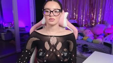 Snapshot of princessamberrrxo chatting on 04/09/26, 08:09 Amber online show from 04/09/26, 08:09