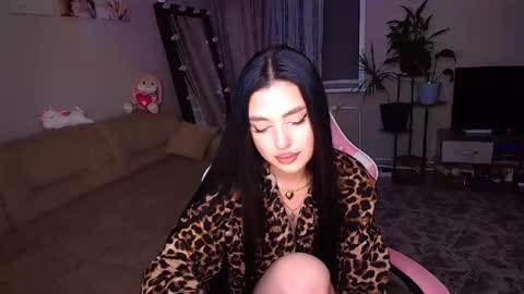 Snapshot of princessamira1 chatting on 10/23/25, 03:11 princessamira1 online show from 10/23/25, 03:11