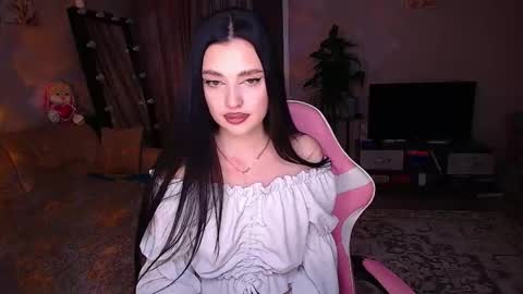 Snapshot of princessamira1 chatting on 03/19/26, 05:06 princessamira1 online show from 03/19/26, 05:06