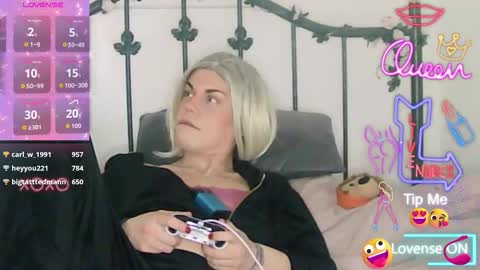 Snapshot of princesscaseygrey chatting on 02/25/26, 10:19 KCGREY online show from 02/25/26, 10:19