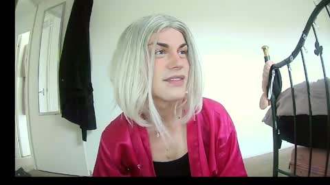 Snapshot of princesscaseygrey chatting on 03/23/26, 11:03 KCGREY online show from 03/23/26, 11:03