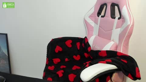 miss me check out my YT   online show from 02/07/25, 08:33