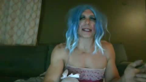 Snapshot of princessladygurl chatting on 03/01/25, 02:48 princessladygurl online show from 03/01/25, 02:48