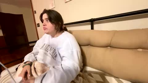 Snapshot of princesslaylaa chatting on 11/15/25, 04:43 princessviccxo online show from 11/15/25, 04:43