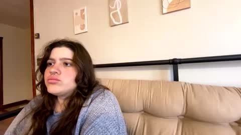 Snapshot of princesslaylaa chatting on 02/02/26, 04:27 princessviccxo online show from 02/02/26, 04:27