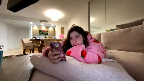 Snapshot of princesslaylaa chatting on 03/13/26, 11:44 princessviccxo online show from 03/13/26, 11:44