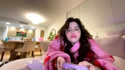 Snapshot of princesslaylaa chatting on 03/16/26, 04:51 princessviccxo online show from 03/16/26, 04:51