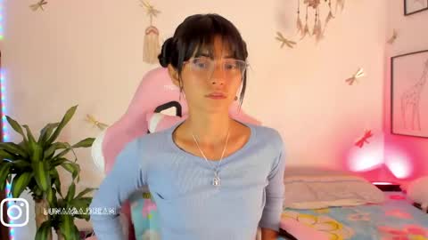 Snapshot of princessluna_14 chatting on 05/16/26, 10:41 princessluna_14 online show from 05/16/26, 10:41