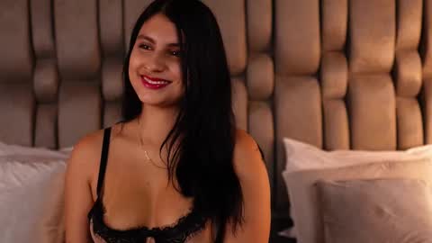 Lu online show from 02/15/26, 07:43