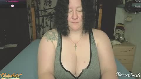 Snapshot of princesslux18 chatting on 04/14/26, 07:09 Lux Alot Luxi online show from 04/14/26, 07:09