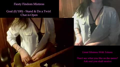 Snapshot of princessmariahswitch chatting on 11/16/25, 09:59 Cuckold Cravings online show from 11/16/25, 09:59
