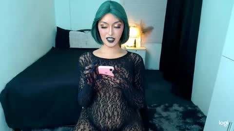 Snapshot of princessofcums69 chatting on 03/07/25, 10:56 Love online show from 03/07/25, 10:56