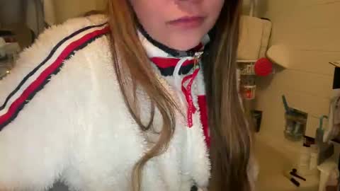 princessoftenis44 online show from 03/07/25, 12:26