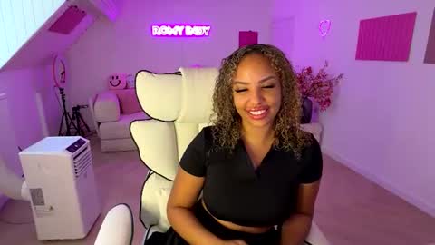 Snapshot of princessromyindy chatting on 08/06/26, 12:29 princessromyindy online show from 08/06/26, 12:29