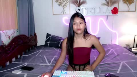 Snapshot of princessrynn chatting on 04/17/26, 11:35 princessrynn online show from 04/17/26, 11:35