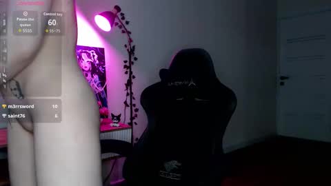 18 y.o online show from 10/12/25, 12:48