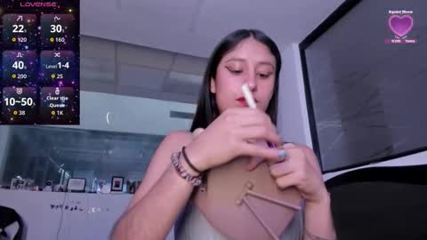 Valentina online show from 10/29/25, 07:37