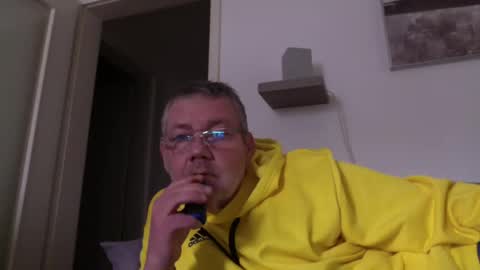 prinzalbertcock1 online show from 10/26/25, 11:27