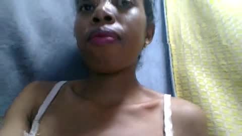 prisca880319 online show from 04/16/26, 04:02