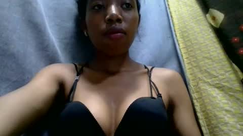 prisca880319 online show from 05/02/26, 02:55