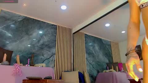 priscilarainbow online show from 03/06/25, 03:02