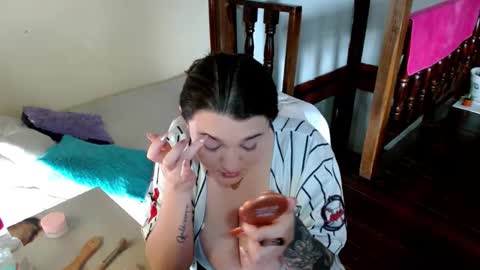 Snapshot of prismm_ chatting on 09/19/25, 04:29 prismm_ online show from 09/19/25, 04:29