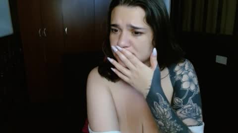 Snapshot of prismm_ chatting on 11/14/25, 05:06 prismm_ online show from 11/14/25, 05:06