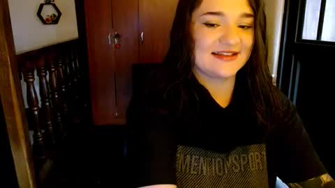 Snapshot of prismm_ chatting on 12/18/25, 08:59 prismm_ online show from 12/18/25, 08:59